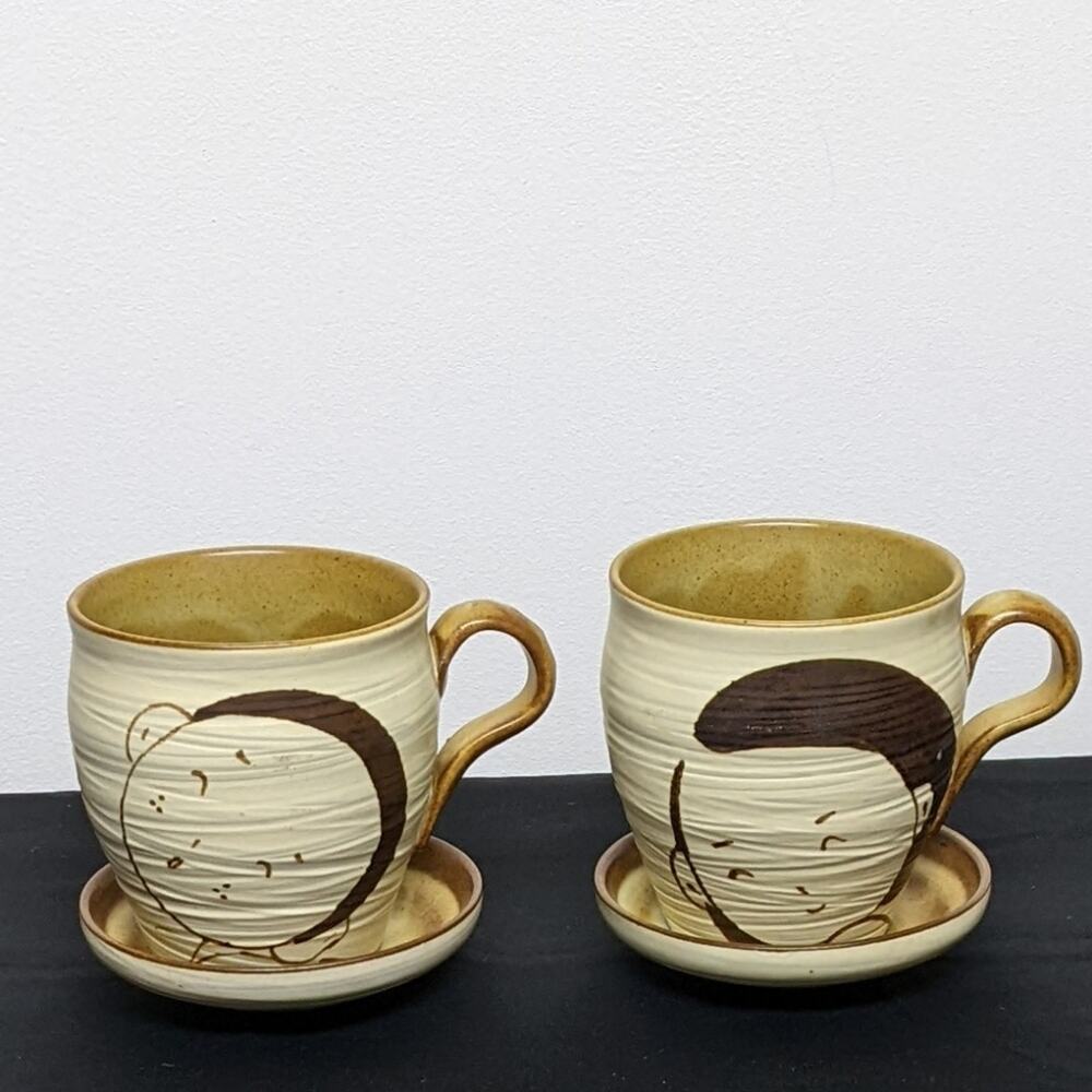 Pair of Elixer Eco Green Korean Ceramic Couple Coffee Mugs and Saucer